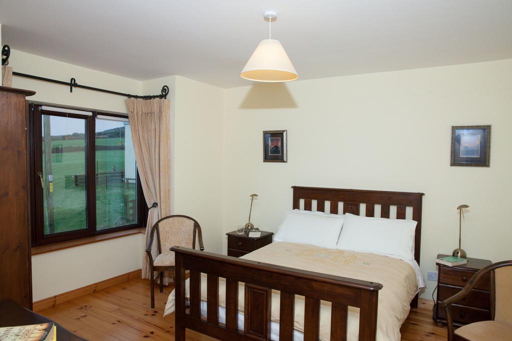 Fort Farmhouse B&B キャッスルグレゴリー エクステリア 写真